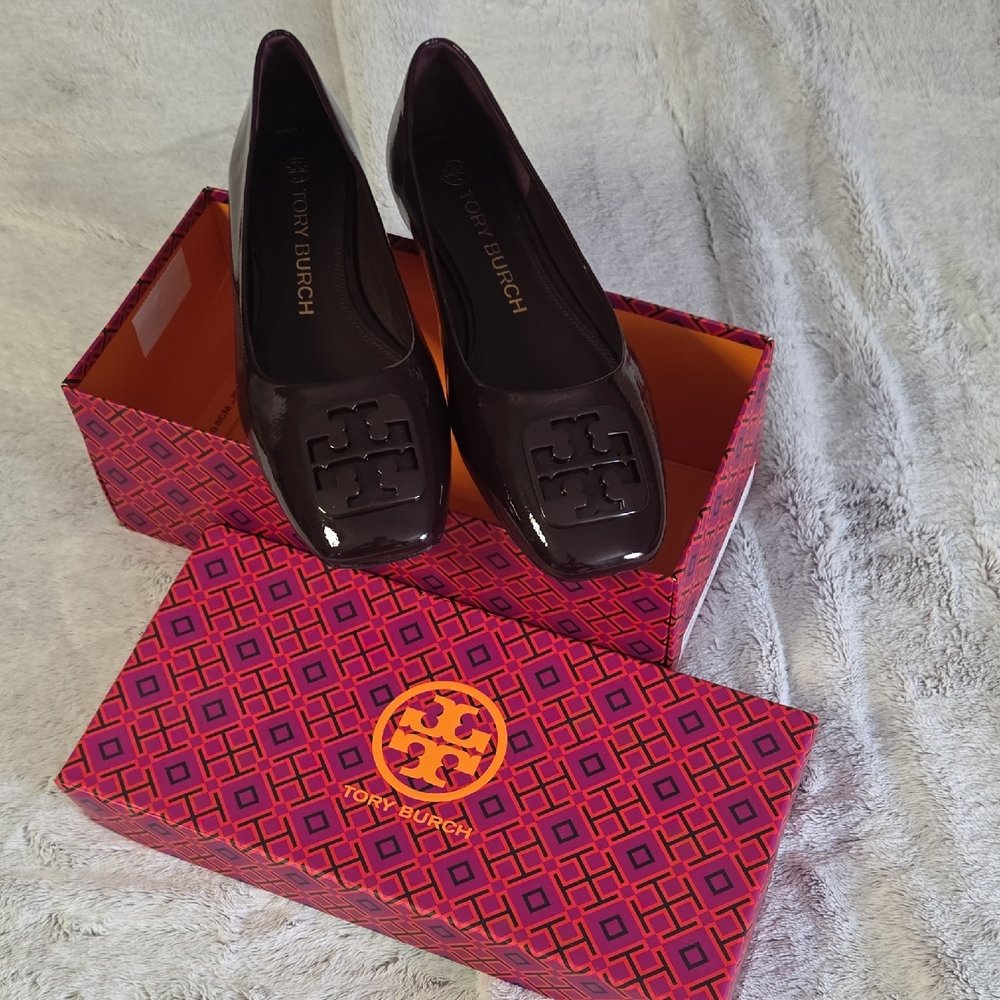 Tory Burch Plum Patent Leather Logo Square-Toe Flats
